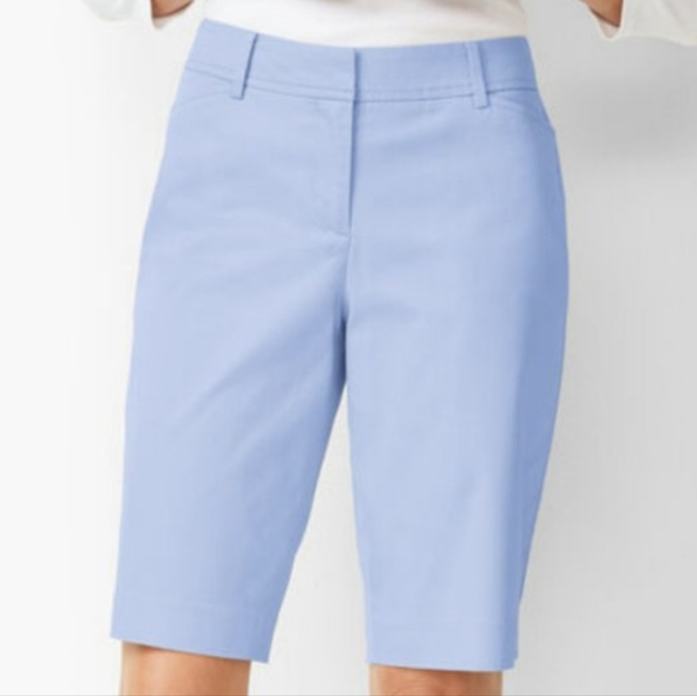 Talbots Simply Flattering Periwinkle 10.5" Bermuda Shorts NWT Size 6